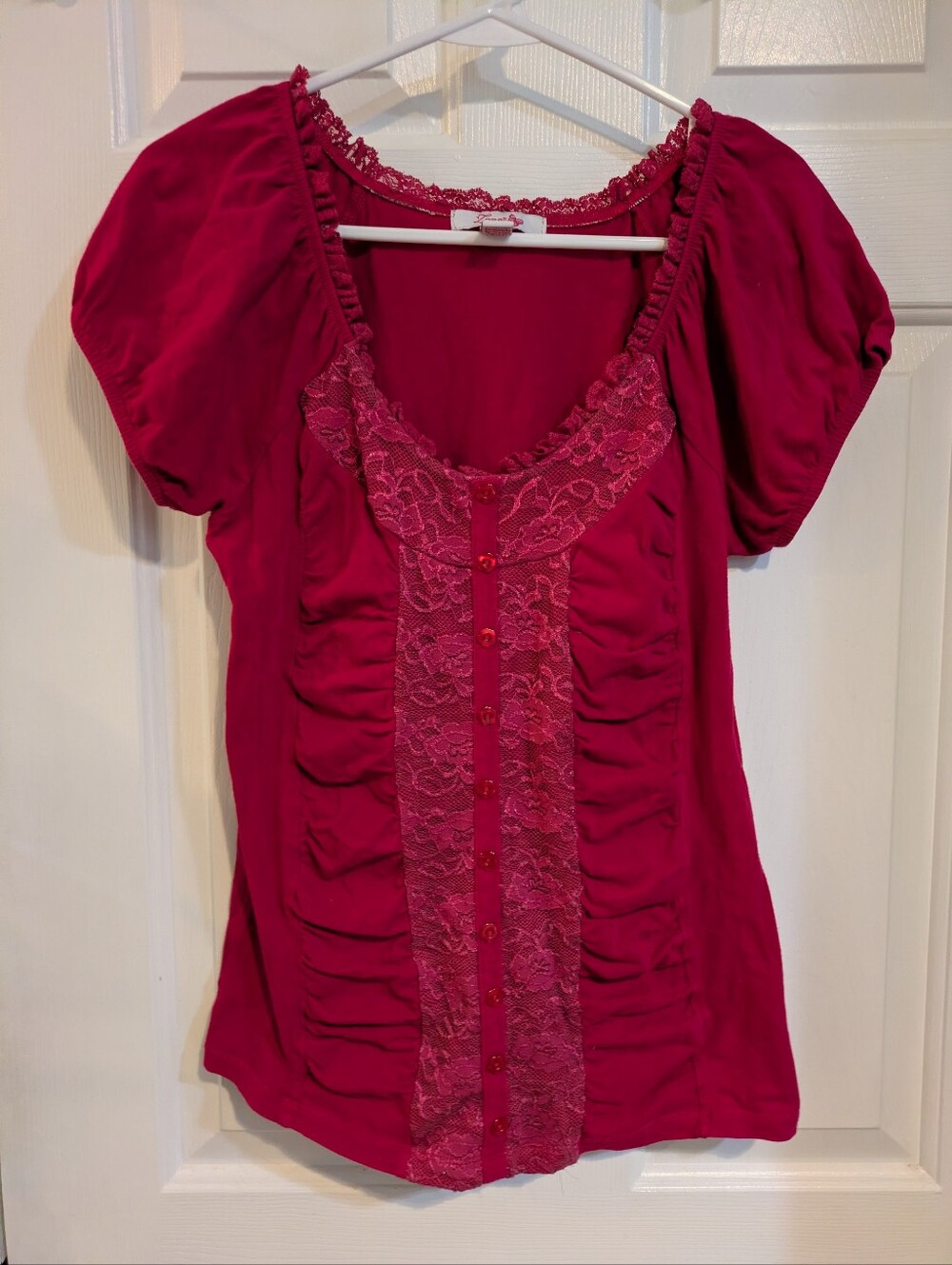 Zena Fuchsia Lace-Trim Puff Sleeve Top